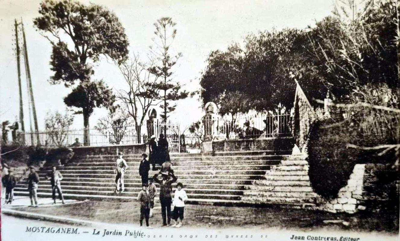 Mostaganem - Jardin Public.jpg